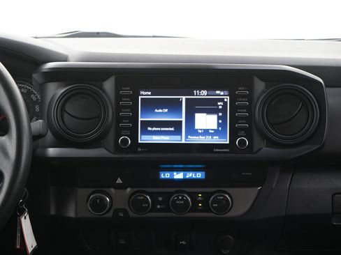 Used 2022 Toyota Tacoma SR AWD/4WD image 15