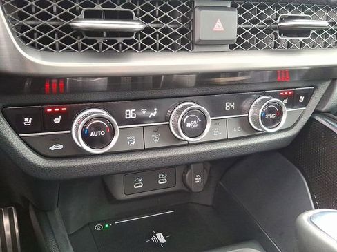 Certified 2025 Acura ADX A-Spec image 17