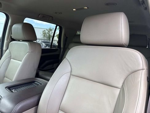 Used 2017 Chevrolet Tahoe LT w/ Luxury Package AWD/4WD image 28