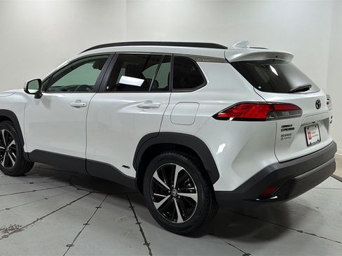 Certified 2024 Toyota Corolla Cross XSE w/ Convenience Package image 7