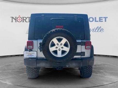 Used 2016 Jeep Wrangler Unlimited Sport w/ Quick Order Package 24S AWD/4WD image 4