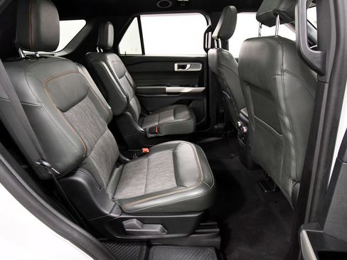 Used 2023 Ford Explorer Timberline w/ Timberline Technology Package AWD/4WD image 17