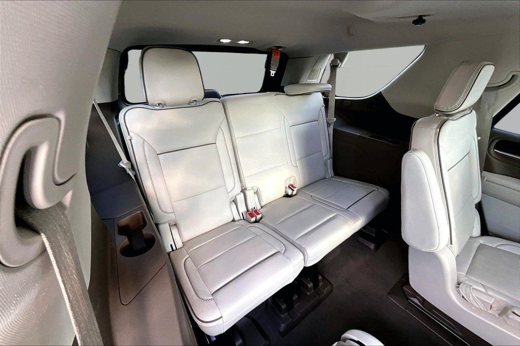 Used 2023 GMC Yukon Denali AWD/4WD image 18