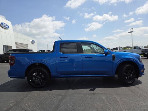 New 2026 Ford Maverick Lobo AWD/4WD image 17