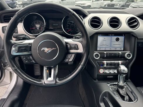 Used 2017 Ford Mustang Premium RWD image 20