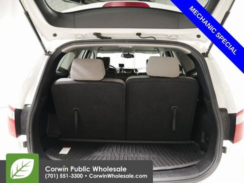Used 2013 Hyundai Santa Fe GLS w/ Popular Equipment Pkg AWD/4WD image 25