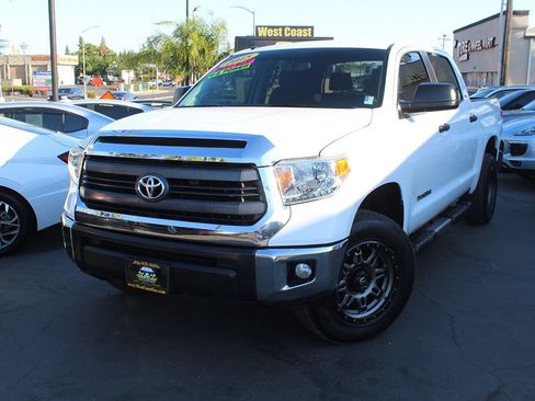 Used 2015 Toyota Tundra SR5 image 37