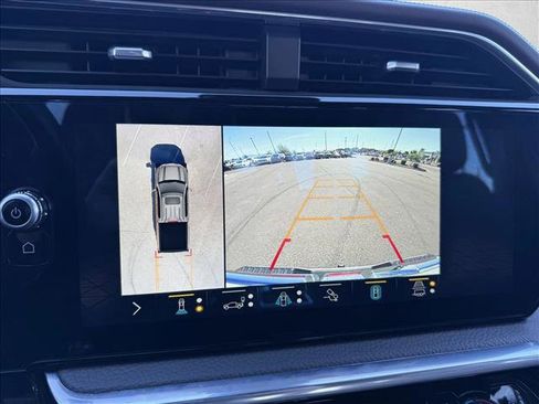 Used 2022 GMC Sierra 1500 Denali w/ Denali Reserve Package image 18