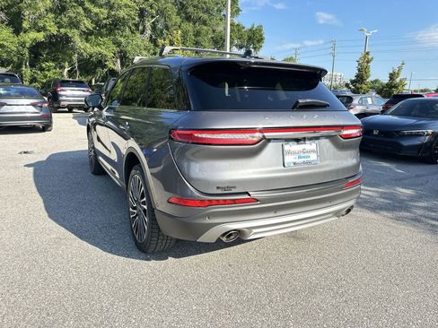 Used 2021 Lincoln Corsair Reserve w/ Equipment Group 201A FWD image 4