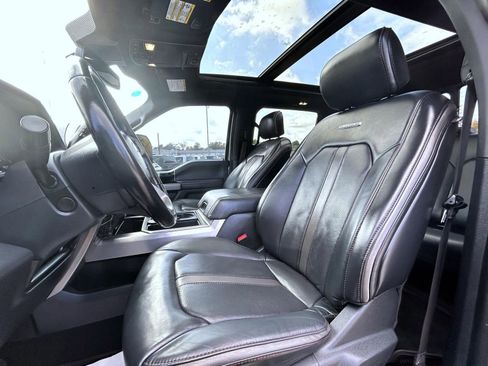 Used 2022 Ford F250 Platinum w/ FX4 Off-Road Package image 10