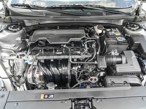 Certified 2025 Kia K4 FWD image 29