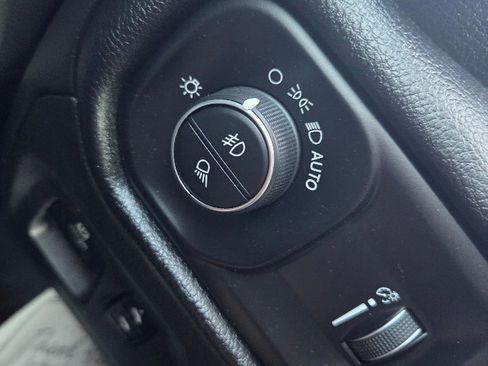 Used 2020 RAM 1500 Big Horn image 23