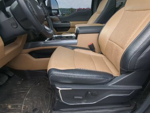 Used 2024 Ford F250 Lariat w/ Lariat Ultimate Package AWD/4WD image 10