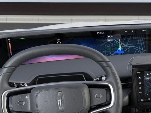 New 2026 Lincoln Nautilus Premier image 13