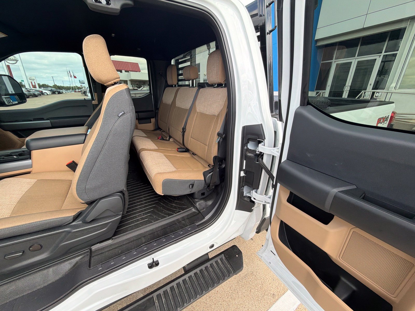 Used 2026 Ford F250 XLT w/ 360-Degree Camera Package AWD/4WD image 18