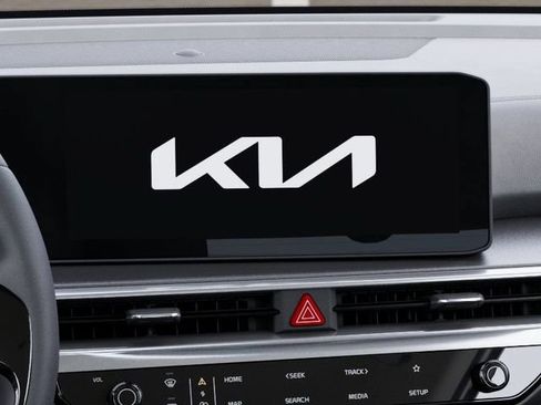 New 2026 Kia Sorento LX FWD image 21