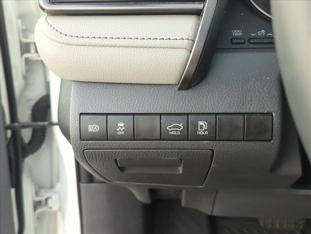 Certified 2024 Toyota Camry SE AWD/4WD image 13