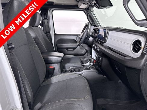 Used 2024 Jeep Wrangler Sport S image 29