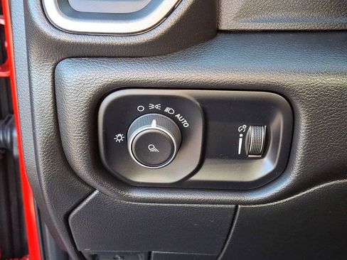 Used 2022 RAM 3500 Tradesman w/ Towing Technology Group image 27