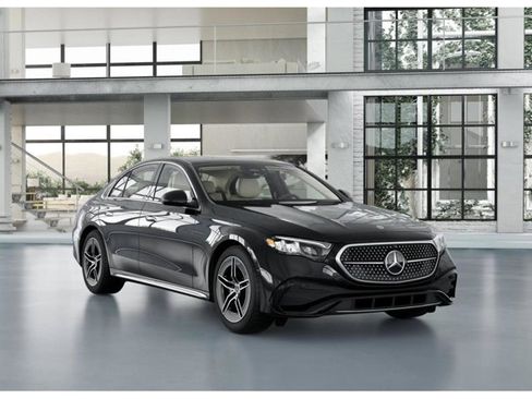 New 2026 Mercedes-Benz E 350 4MATIC Sedan image 10