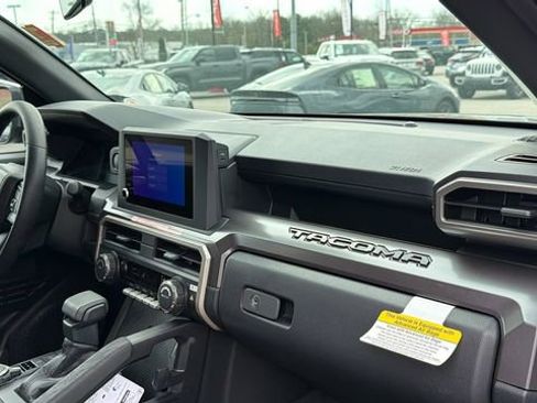New 2026 Toyota Tacoma SR5 AWD/4WD image 29