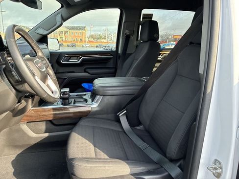 Used 2023 GMC Sierra 1500 Elevation w/ X31 Off-Road Package image 11