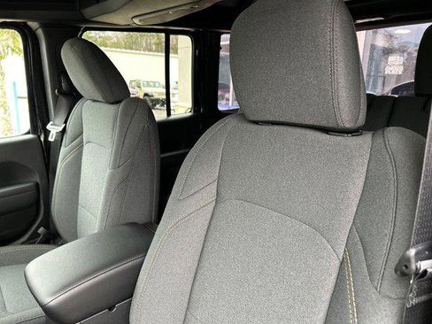 New 2025 Jeep Wrangler Sport S image 17