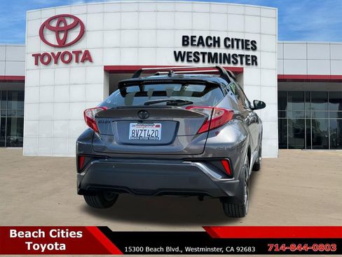 Used 2021 Toyota C-HR Nightshade image 11