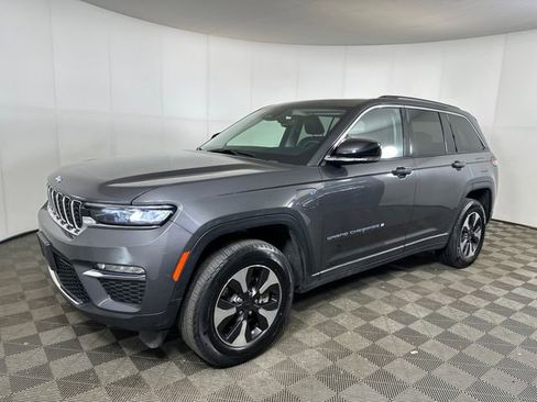 Used 2024 Jeep Grand Cherokee Limited 4xe image 7
