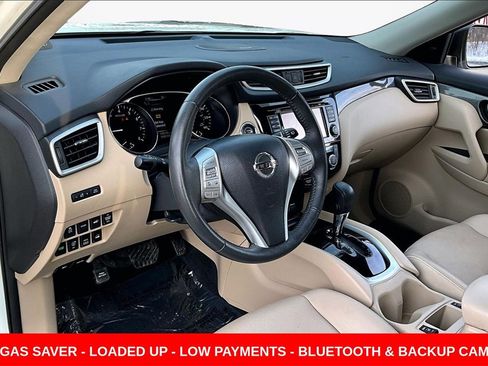 Used 2016 Nissan Rogue SL w/ SL Premium Package image 16