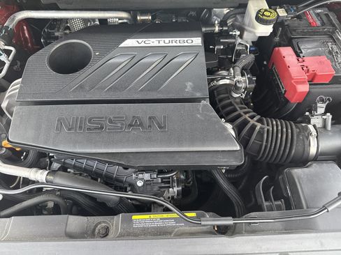 Used 2023 Nissan Rogue SL AWD/4WD image 33