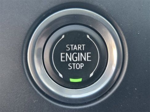 Used 2022 Chevrolet Blazer LT image 19