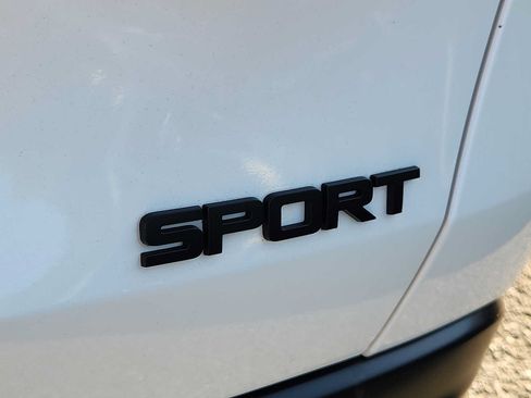 Certified 2024 Honda HR-V Sport image 30