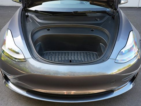 Used 2023 Tesla Model 3 Standard Range RWD image 8