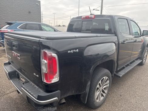 Used 2016 GMC Canyon SLE w/ Nightfall Edition image 13