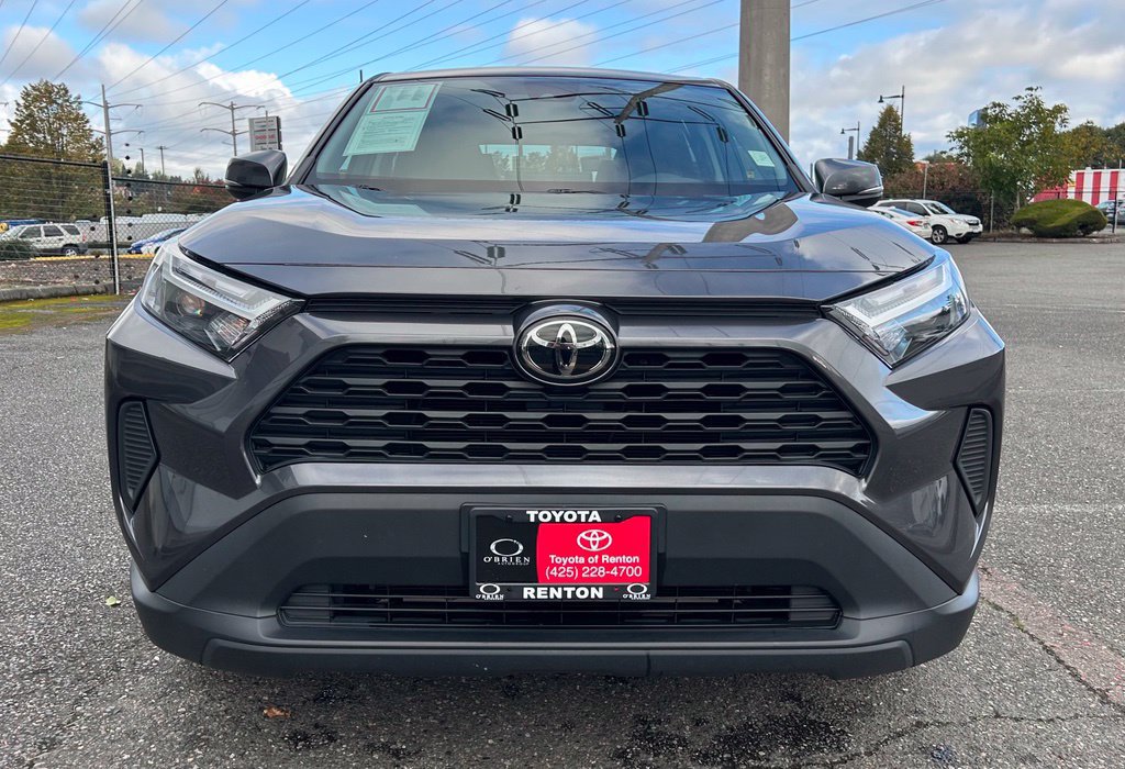 Certified 2023 Toyota RAV4 LE AWD/4WD image 2
