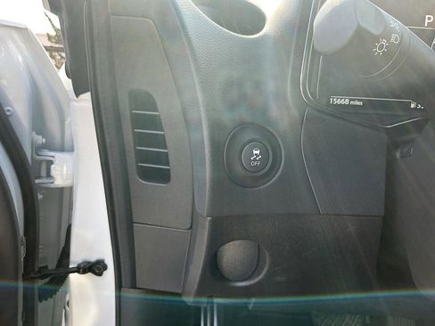 Certified 2024 Nissan Z Sport w/ Floor Mat Package image 13