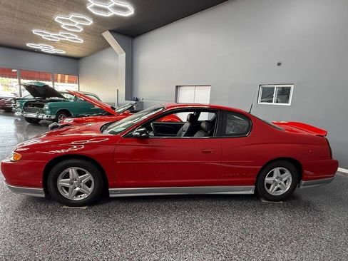 Used 2002 Chevrolet Monte Carlo SS w/ Preferred Equipment Group FWD image 5