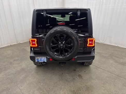 Used 2021 Jeep Wrangler Unlimited Sahara w/ Dual Top Group image 26