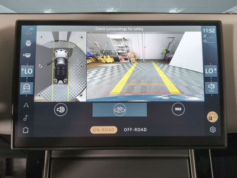 Certified 2026 Land Rover Range Rover Evoque S image 24