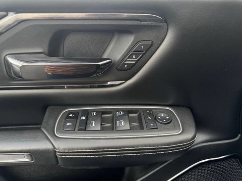 Used 2022 RAM 1500 Limited w/ Body-Colour Bumper Group image 15