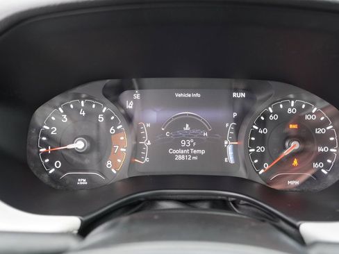 Certified 2022 Jeep Compass Limited image 33