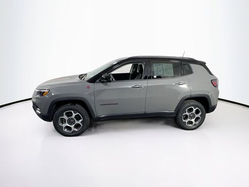 Used 2022 Jeep Compass Trailhawk w/ Trailhawk Elite Group image 8