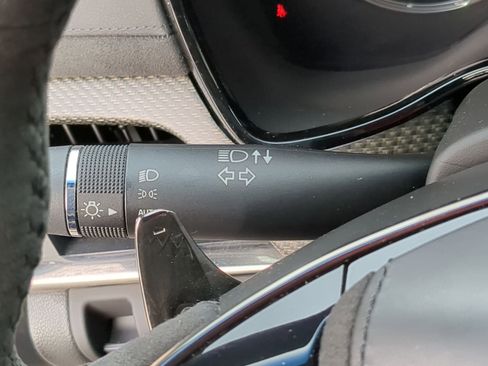 Used 2016 Cadillac CTS V w/ Luxury Package image 32