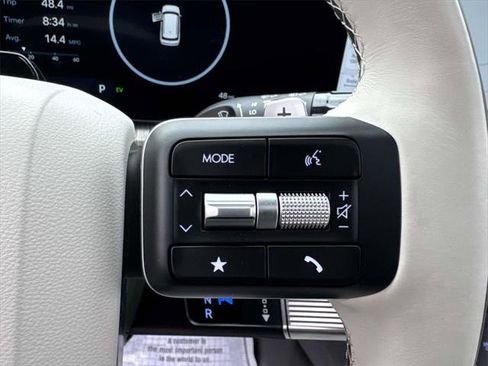 Used 2025 Hyundai Santa Fe Calligraphy image 23