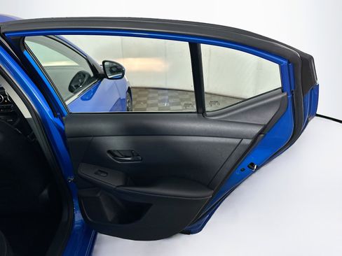 Used 2025 Nissan Sentra SV image 28