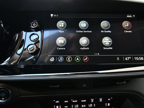 Used 2023 Buick Envision Avenir AWD/4WD image 27
