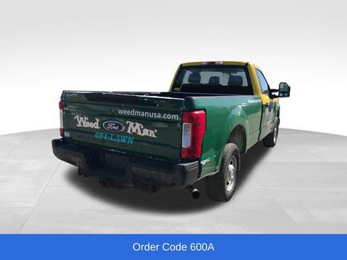 Used 2018 Ford F250 XL w/ Power Equipment Group RWD image 2