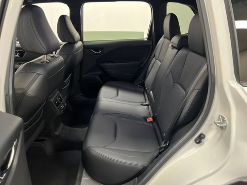 Used 2026 Subaru Forester Limited AWD/4WD image 27