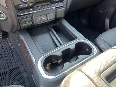 Used 2021 GMC Sierra 1500 Denali w/ Denali Premium Package image 34